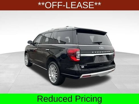Used 2023 Ford Expedition Platinum AWD/4WD image 5