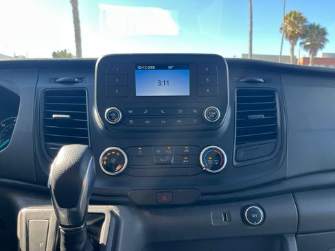 Used 2022 Ford Transit 250 Medium Roof RWD image 15