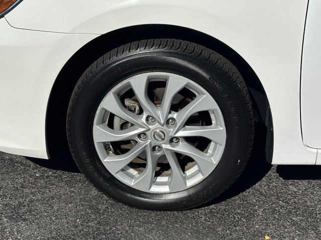 Used 2019 Nissan Sentra SV FWD image 8