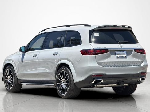 New 2026 Mercedes-Benz GLS 450 4MATIC image 3
