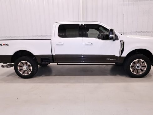 Certified 2025 Ford F250 King Ranch AWD/4WD image 2