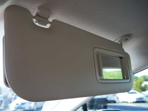 Used 2025 Toyota Corolla LE FWD image 43