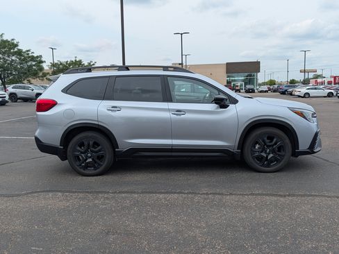 Used 2024 Subaru Ascent Onyx Edition Limited AWD/4WD image 6