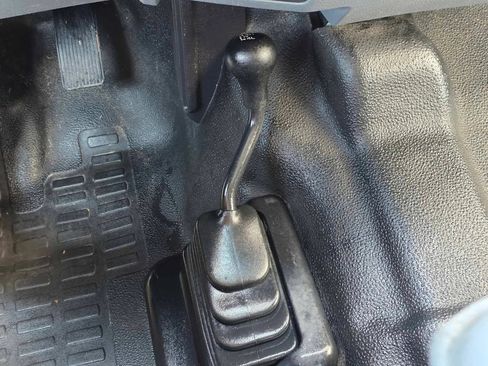 Used 2013 Ford F250 XL w/ PWR Equipment Group AWD/4WD image 25