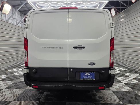 Used 2017 Ford Transit 150 148 Low Roof RWD image 5