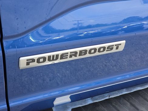 Used 2025 Ford F150 Lariat w/ Equipment Group 501A Mid AWD/4WD image 10