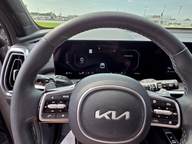 Used 2025 Kia Sorento SX Prestige AWD/4WD image 27