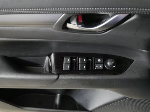 Used 2024 MAZDA CX-5 AWD 2.5 S w/ Select Package image 19