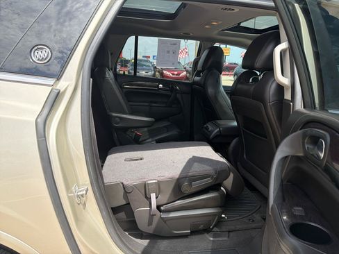 Used 2015 Buick Enclave Premium w/ Experience Buick Package FWD image 32