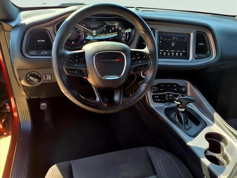 Used 2023 Dodge Challenger SXT w/ Blacktop Package image 9