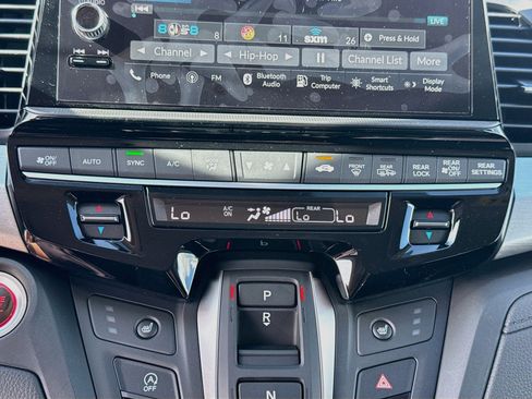 New 2026 Honda Odyssey EX-L image 14