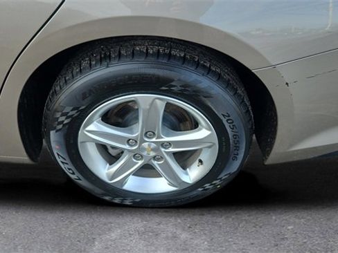 Used 2023 Chevrolet Malibu LT image 20