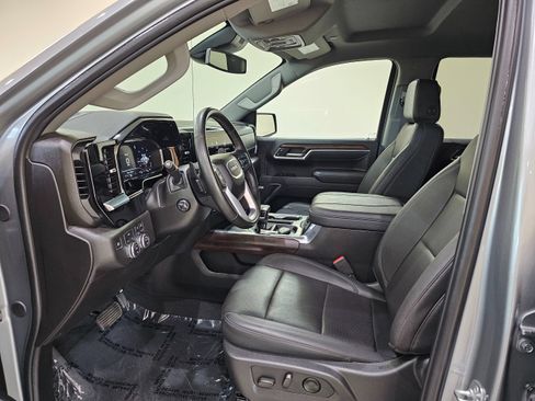 Used 2025 GMC Sierra 1500 SLT w/ SLT Premium Package AWD/4WD image 21