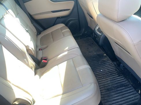 Used 2019 Chevrolet Blazer Premier w/ Sun and Wheels Package image 9