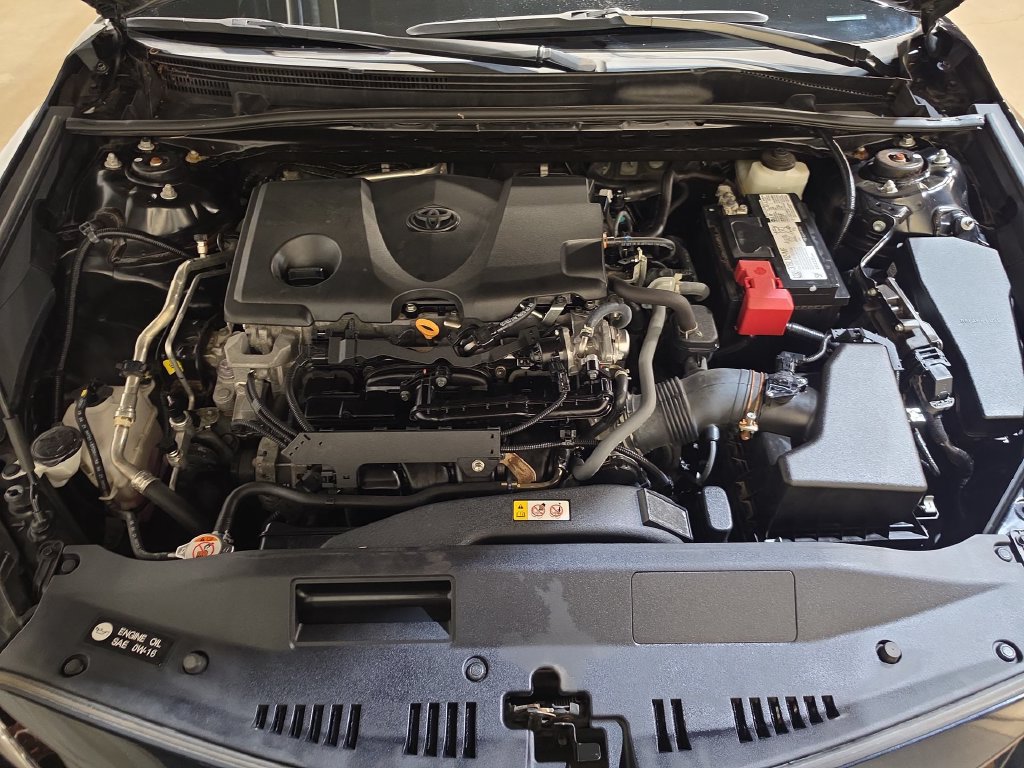 Used 2022 Toyota Camry XLE FWD image 17