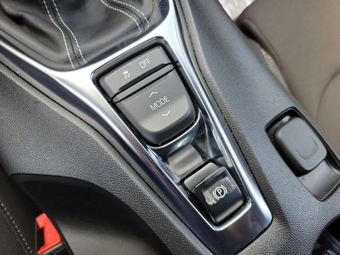 Used 2021 Chevrolet Camaro LS RWD image 35