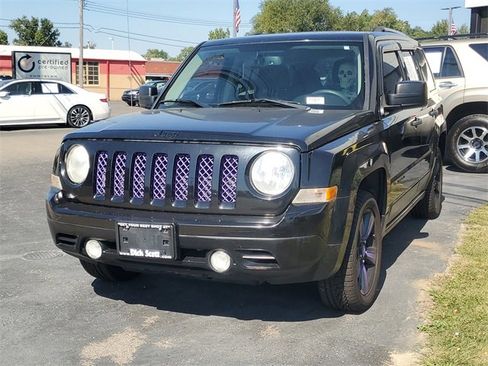 Used 2014 Jeep Patriot Sport image 2