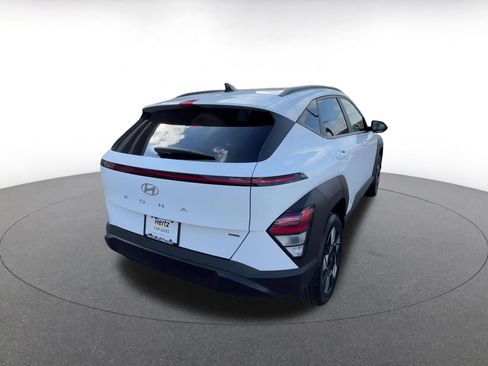 Used 2025 Hyundai Kona SEL image 13