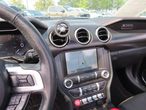 Used 2021 Ford Mustang GT Premium w/ Equipment Group 401A RWD image 18