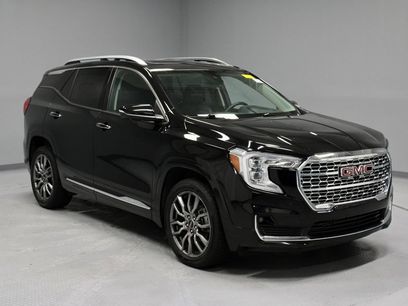 Used 2024 GMC Terrain Denali w/ Black Diamond Edition