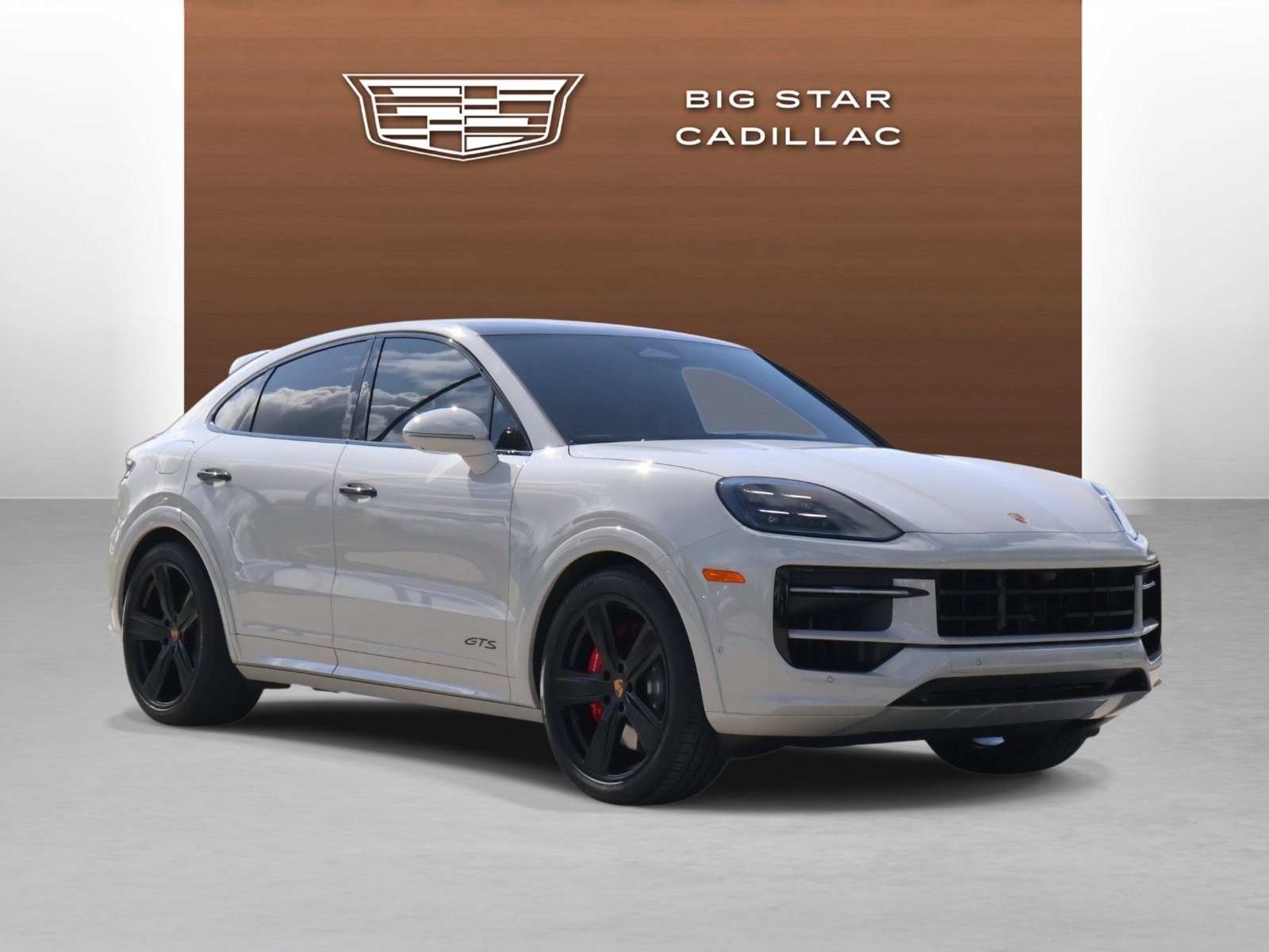 Used 2026 Porsche Cayenne GTS AWD/4WD image 7