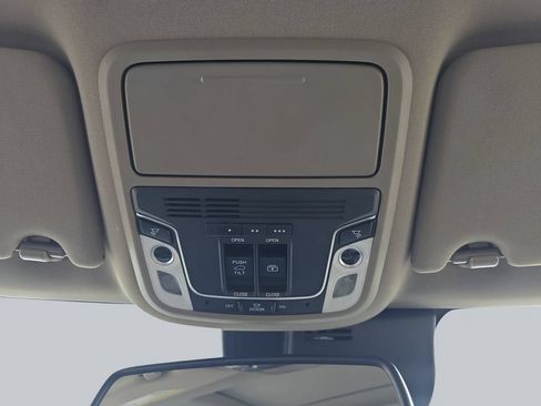 Used 2017 Honda Pilot Elite image 29