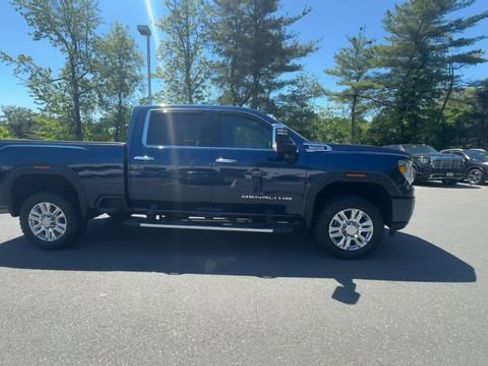 Used 2020 GMC Sierra 2500 Denali w/ Denali Ultimate Package AWD/4WD image 9