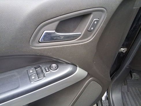 Used 2015 Chevrolet Colorado LT w/ LT Convenience Package image 12