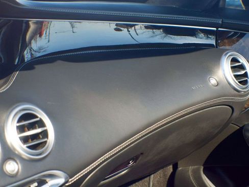 Used 2017 Mercedes-Benz S 550 Cabriolet image 34