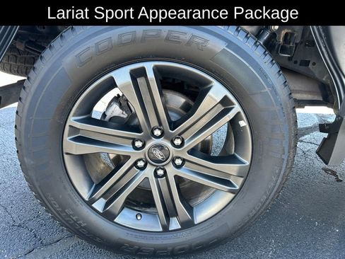 Used 2022 Ford F150 Lariat w/ Max Trailer Tow Package AWD/4WD image 33