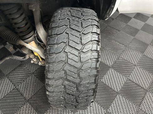 Used 2020 Toyota Tundra SR5 w/ TRD Off-Road Package image 40