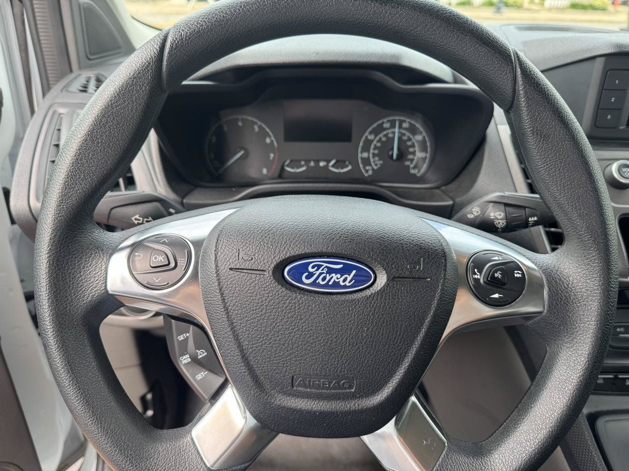 Used 2023 Ford Transit Connect XL FWD image 21