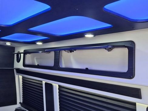 New 2024 Mercedes-Benz Sprinter 3500 image 39