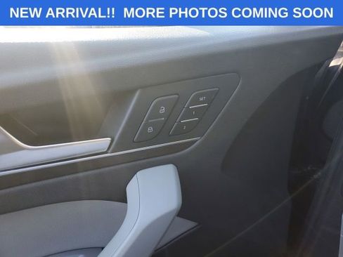 Used 2022 Audi Q5 e Premium image 18