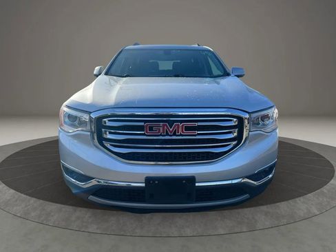 Used 2018 GMC Acadia SLE w/ Driver Alert Package I FWD image 2