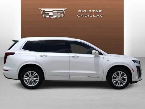Certified 2024 Cadillac XT6 Luxury w/ LPO, Floor Liner Package FWD image 6