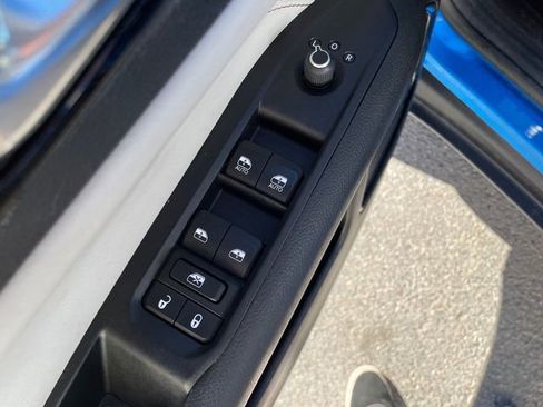 Used 2022 Jeep Compass Limited image 27