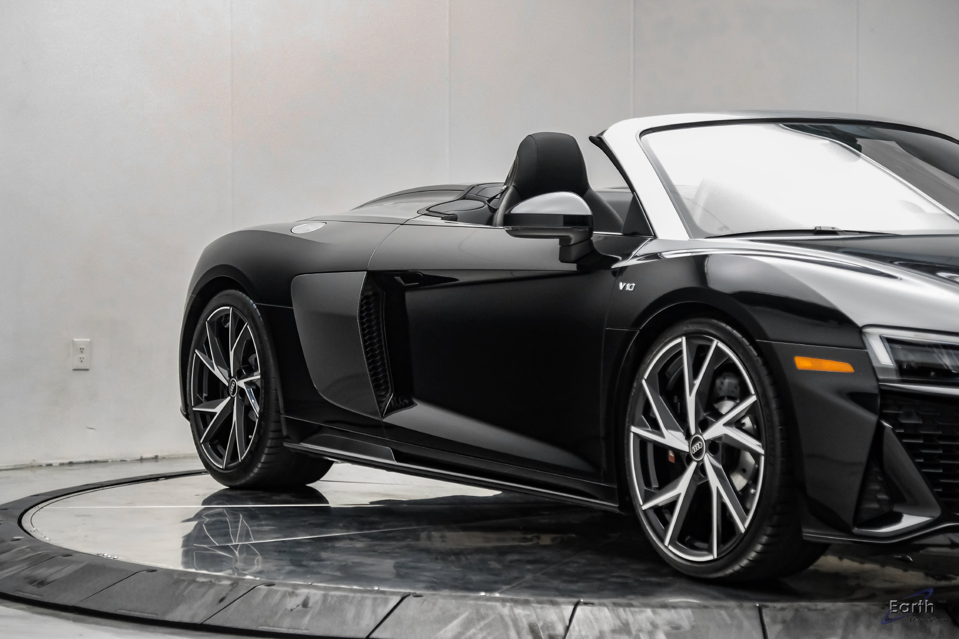 Used 2023 Audi R8 V10 performance RWD image 34