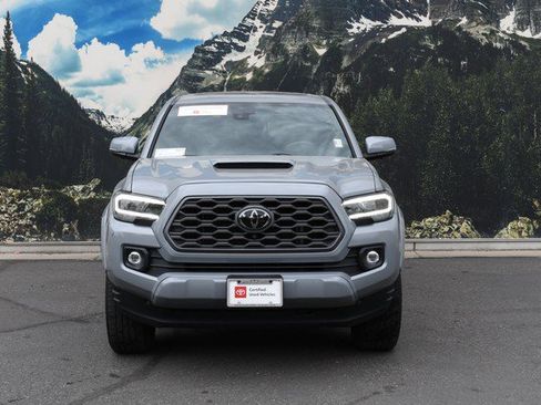 Certified 2021 Toyota Tacoma TRD Sport w/ TRD Premium Sport Package AWD/4WD image 5