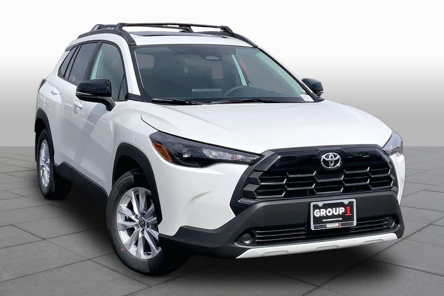 New 2026 Toyota Corolla Cross LE FWD image 2