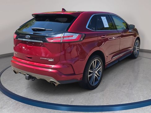 Used 2019 Ford Edge Titanium w/ Equipment Group 301A AWD/4WD image 5