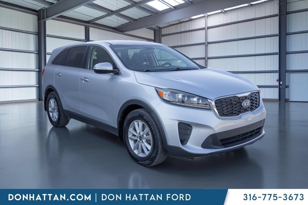 Used 2019 Kia Sorento FWD V6 image 28