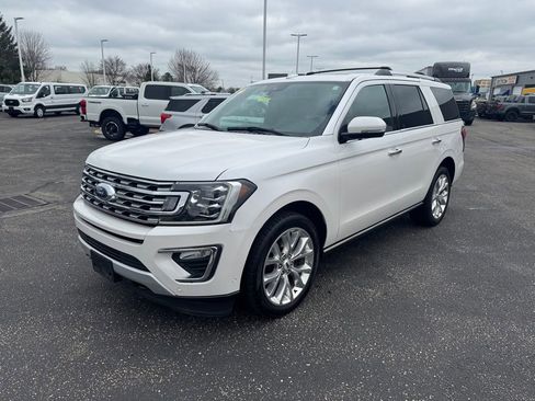Used 2018 Ford Expedition Limited w/ Equipment Group 302A image 9