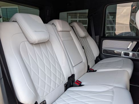 Certified 2022 Mercedes-Benz G 63 AMG 4MATIC image 31