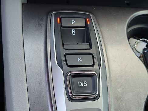 Used 2021 Honda Pilot EX image 29