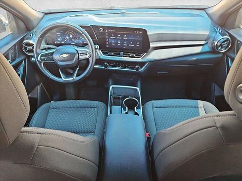 Certified 2025 Chevrolet Equinox LT AWD/4WD image 18