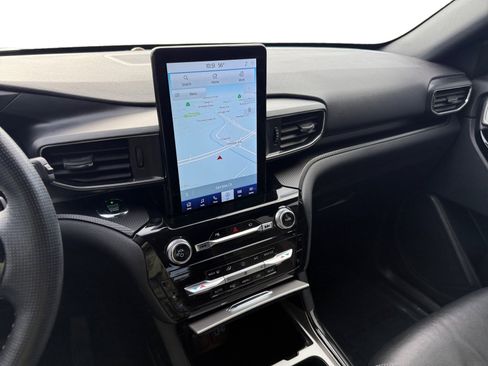 Used 2021 Ford Explorer ST w/ Equipment Group 401A image 12