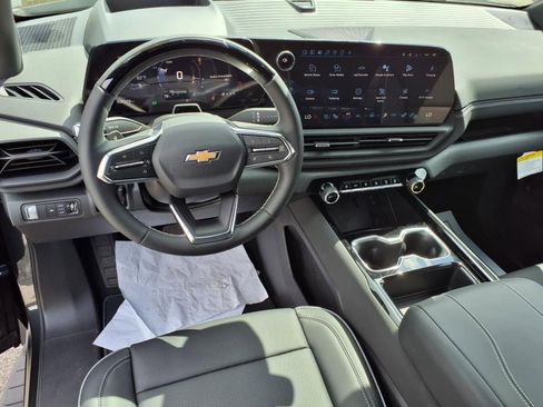 New 2026 Chevrolet Silverado EV LT image 17