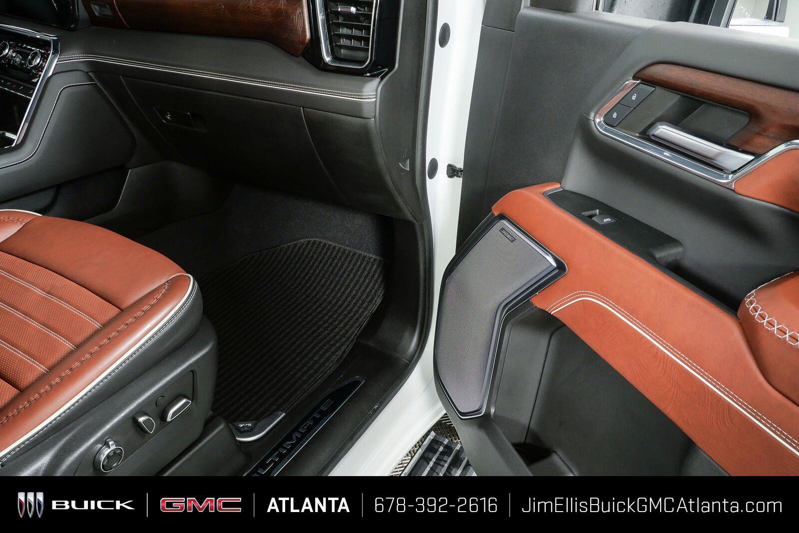 Used 2024 GMC Sierra 2500 Denali Ultimate w/ Max Trailering Package AWD/4WD image 25