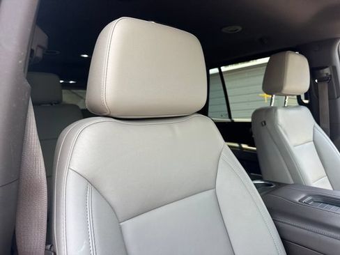 Used 2023 Chevrolet Tahoe Z71 AWD/4WD image 26